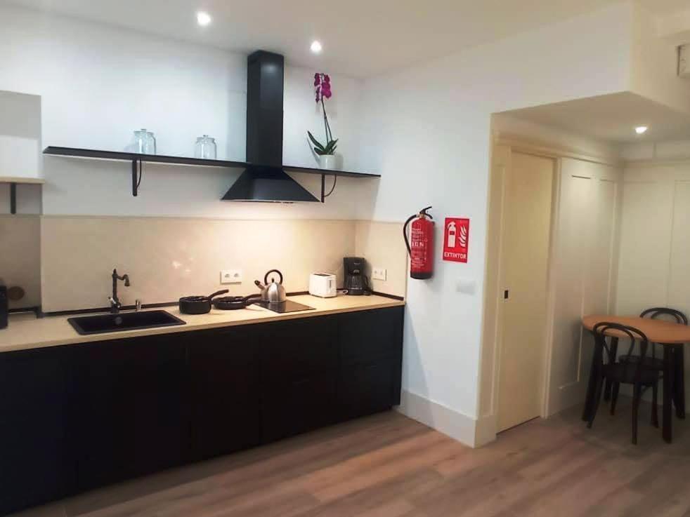 Agradable Apartamento En El Centro De Sevilla Buitenkant foto