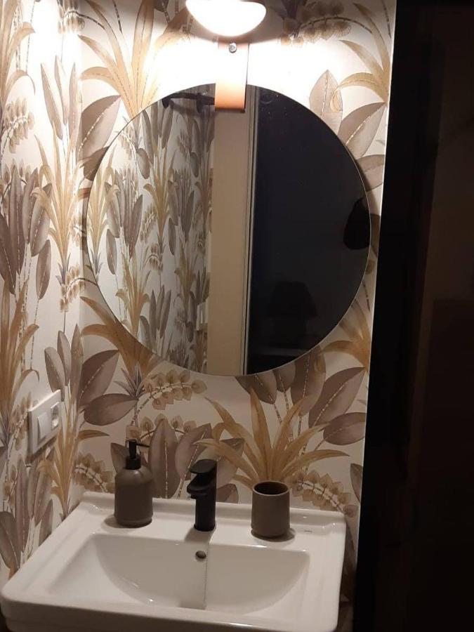 Agradable Apartamento En El Centro De Sevilla Buitenkant foto